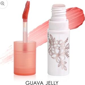 Seraphine Botanicals Wildflower Stain Soft Skin Liquid Blush In Guava Jelly BNIB